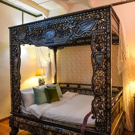 5 Heeren Museum Residence Malacca Room photo