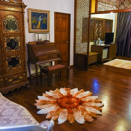 5 Heeren Museum Residence Malacca Room photo
